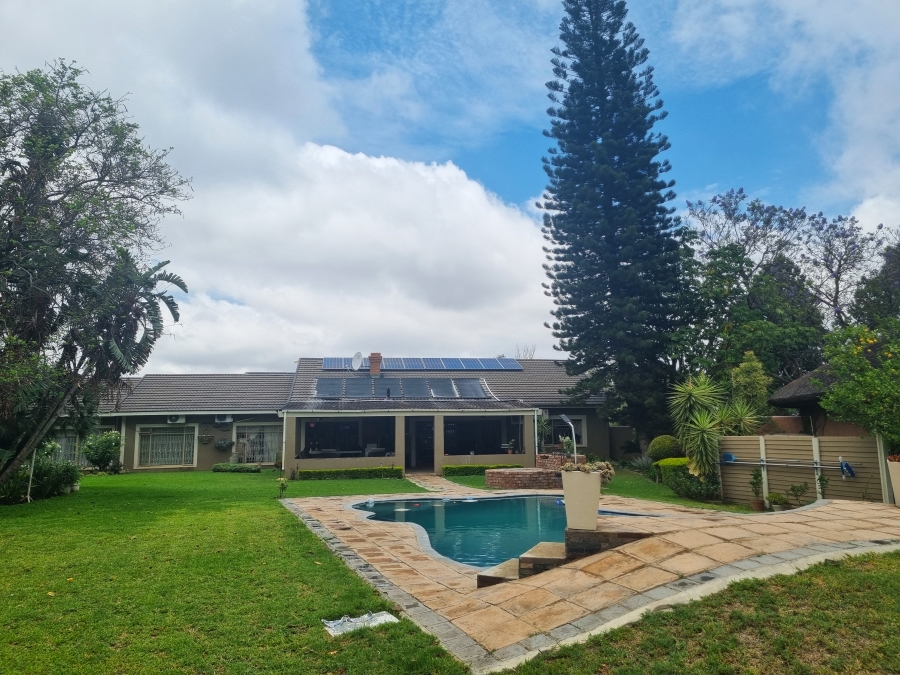 Commercial Property for Sale in Zuurplaat A H North West